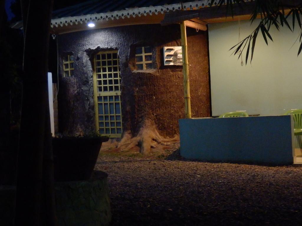 Green Garden Cottage Thekkady Exterior foto